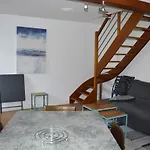 Les Volets Bleus - Duplex Proche Et Centre Prázdninový dům *